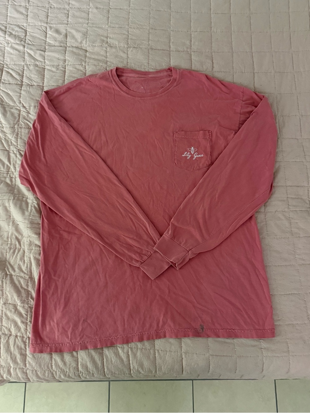 Long-Sleeve Fall Theme Pocket Tee in Dusty Rose